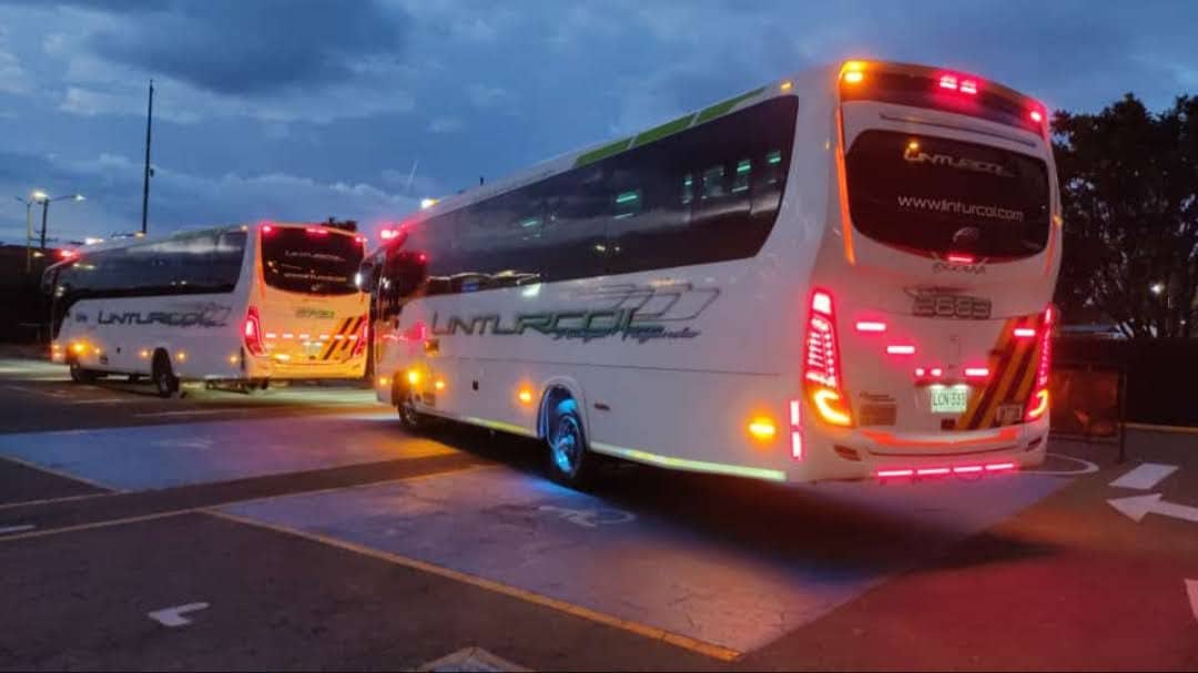 viajes-en-buses-privados-para-el-fin-de-semana-a-bogota-en-cundinamarca-4