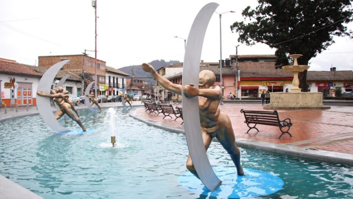 descubre-chia-colombia-como-conocer-colombia-en-bus-4