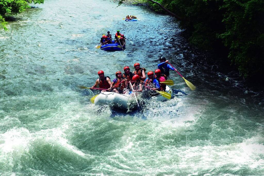 descubre-tobia-colombia-como-conocer-colombia-en-bus-4